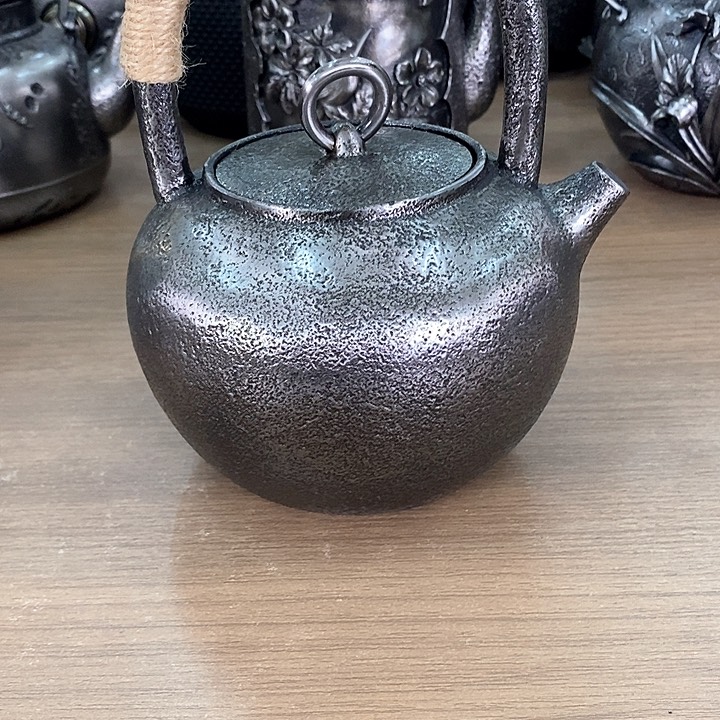 1土瓶砂铁壶1000毫升纯手工打造