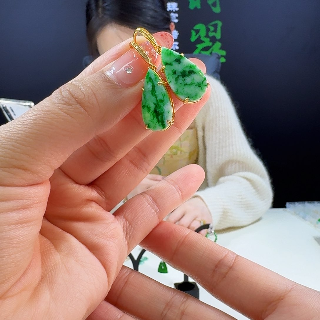 翡翠耳饰银S925镶嵌925镶嵌有瑕疵