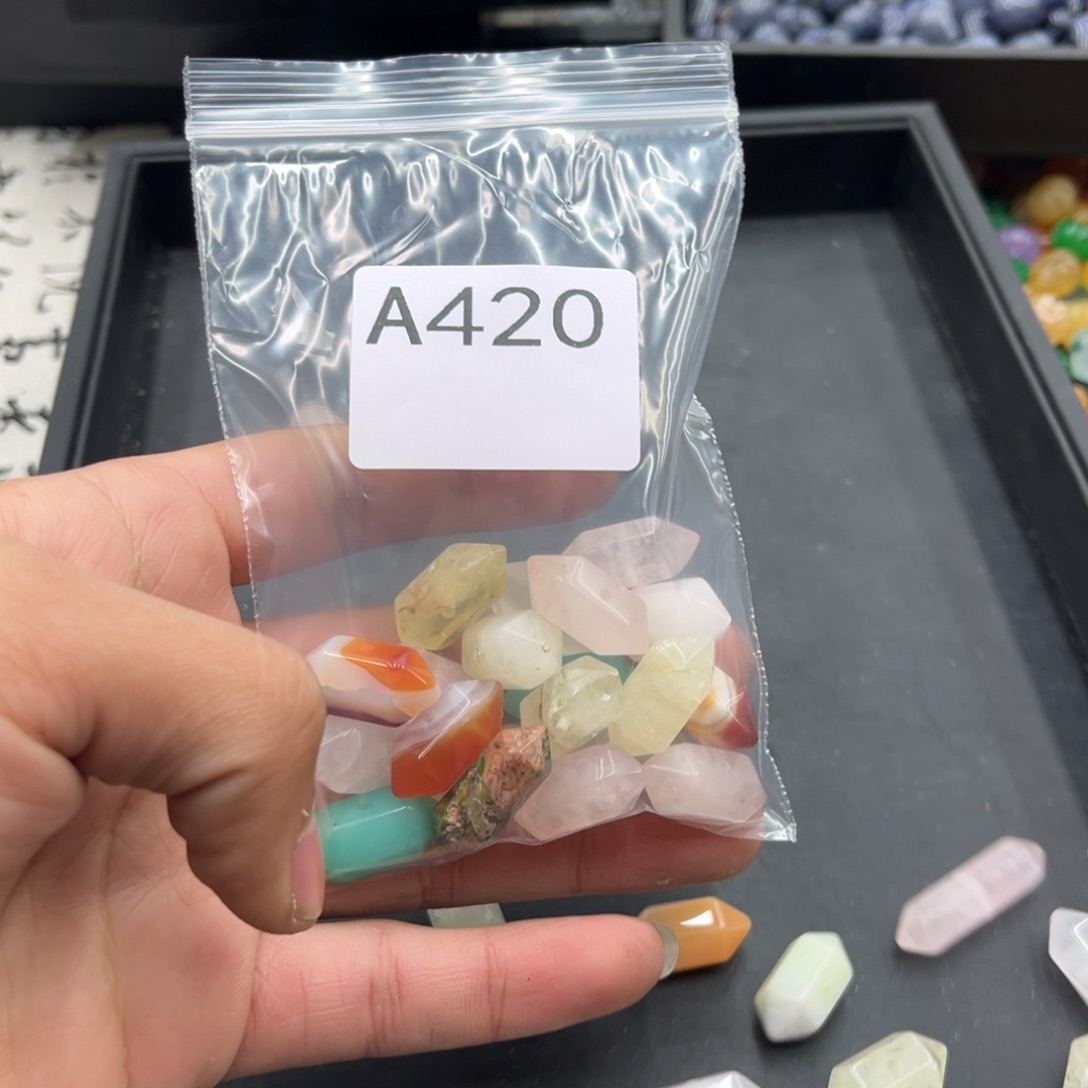 草***姐玛瑙/玉髓合金颈饰