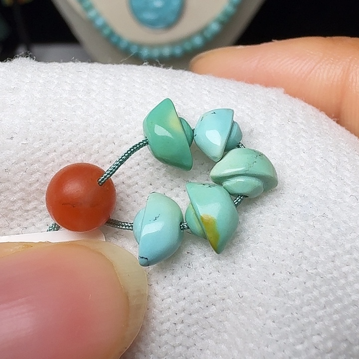 南红玛瑙未镶嵌珠宝奇石