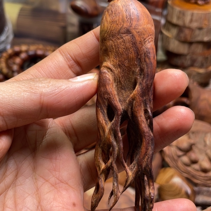 木海南黄花梨原料手把件
