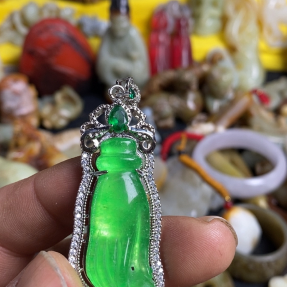 【闪购商品】和田玉（糖玉）颈饰未镶嵌