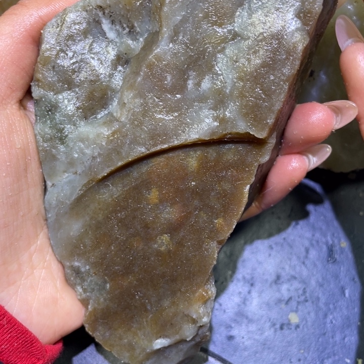 和田玉未镶嵌珠宝半成品