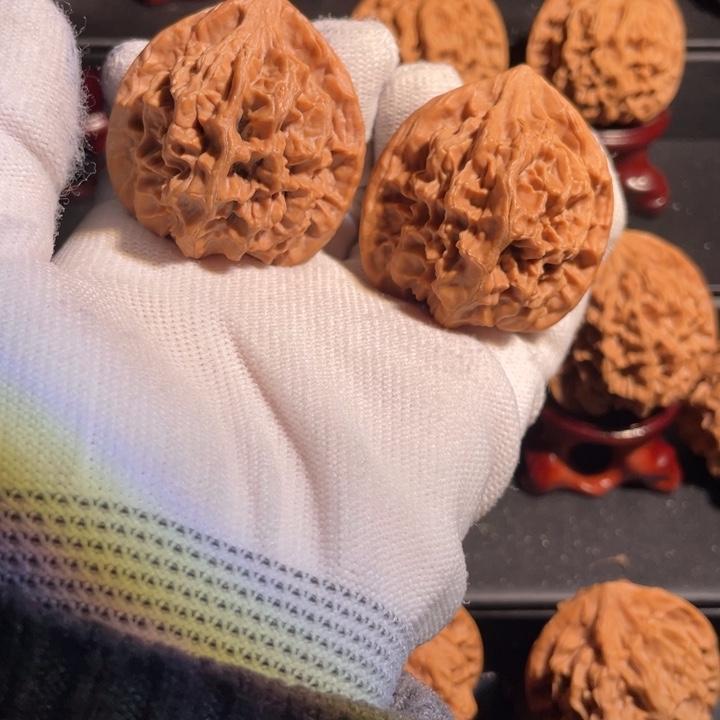 文玩核桃吊坠40官帽