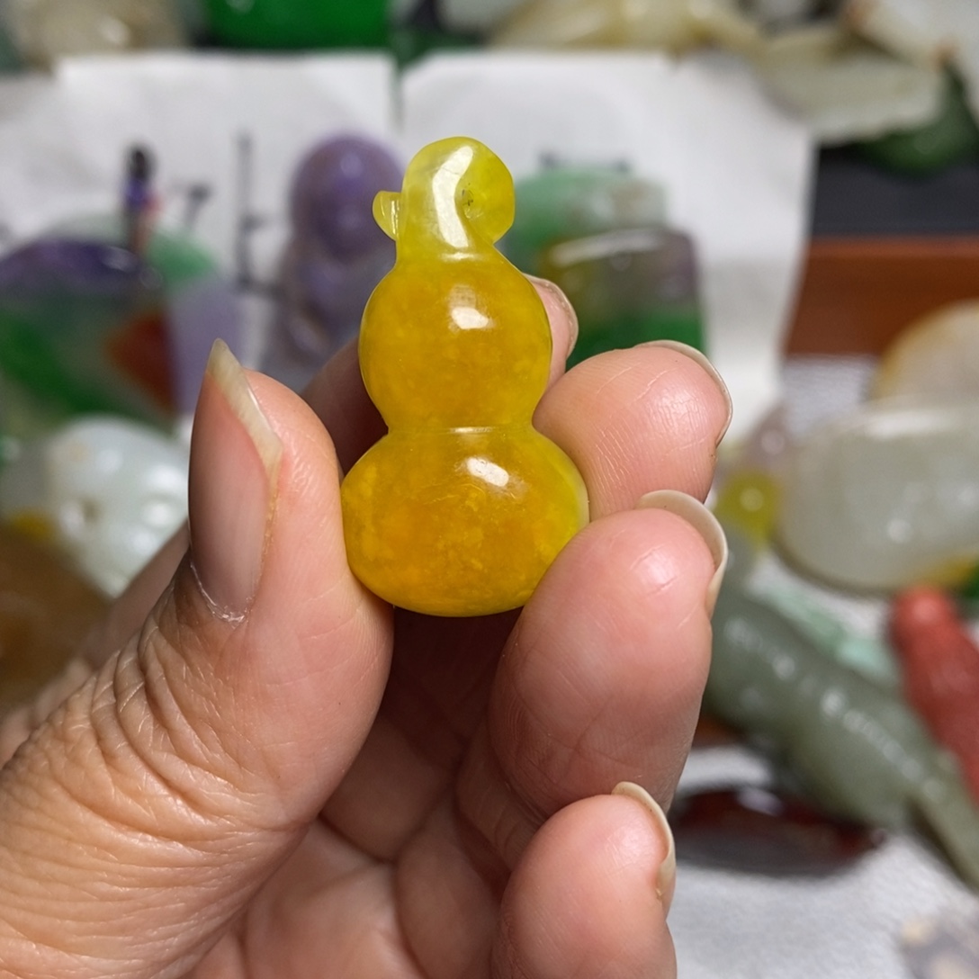 和田玉（糖玉）未镶嵌颈饰