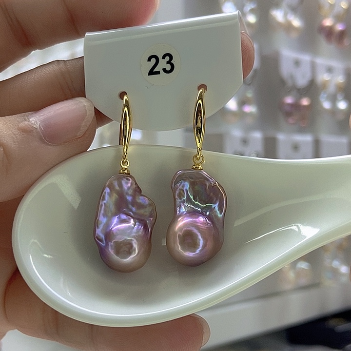 赵***赵淡水珍珠颈饰银S925镶嵌23