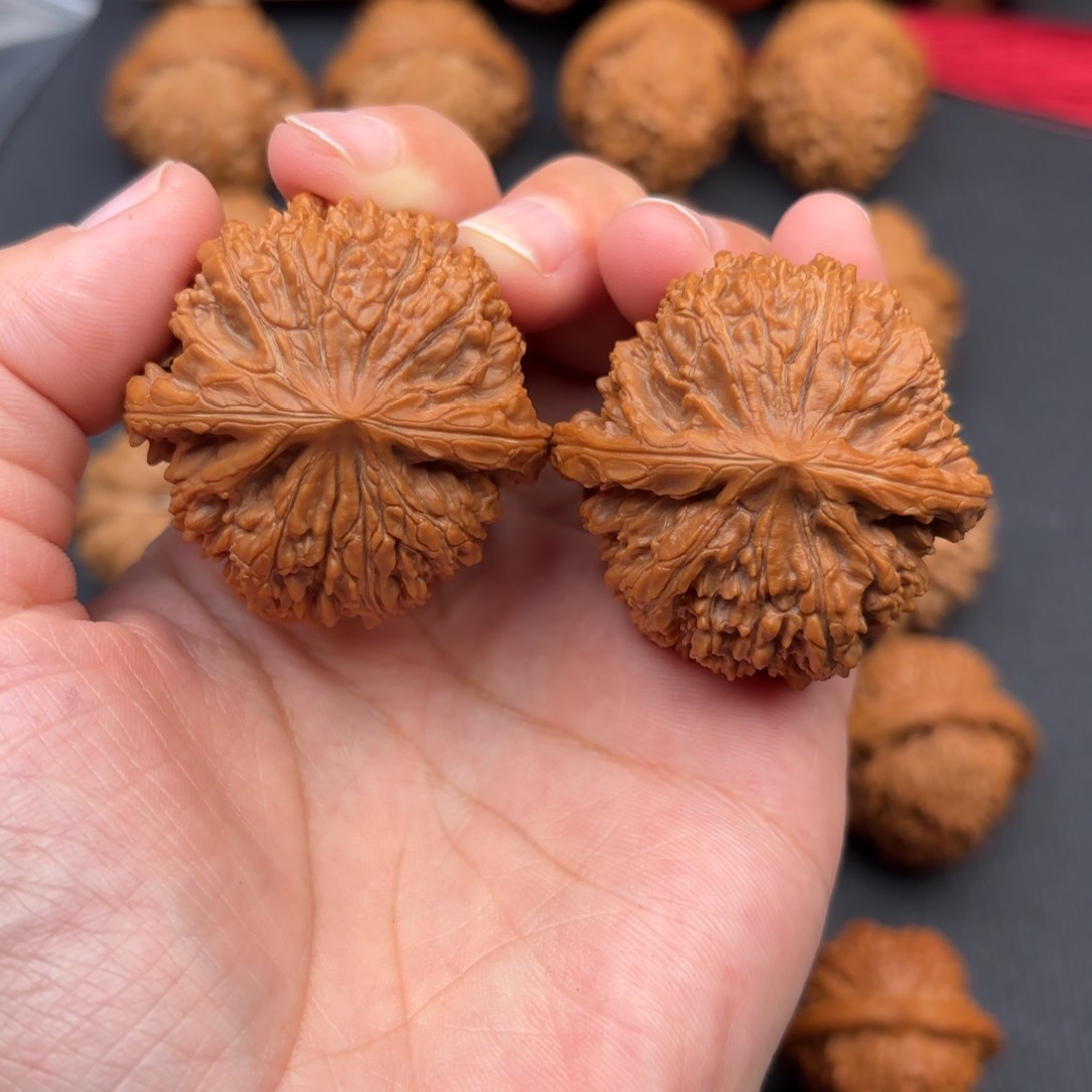 文玩核桃把件137狮子头