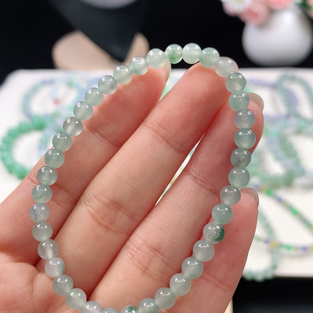 翡翠未镶嵌手链4.9mm