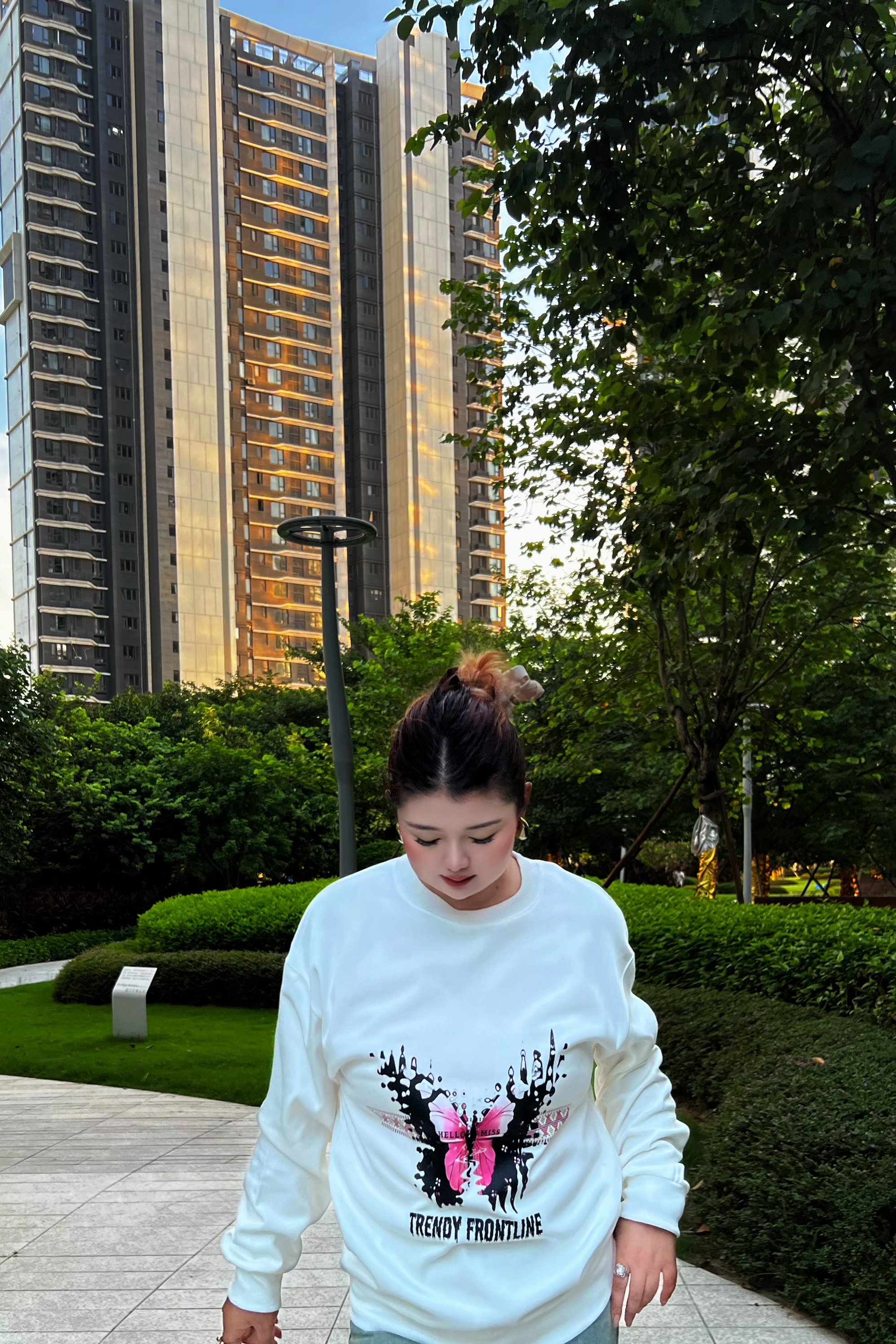 (已登记版权卫衣)蝴蝶款民族风情侣长袖新疆包邮秋冬款卫衣
