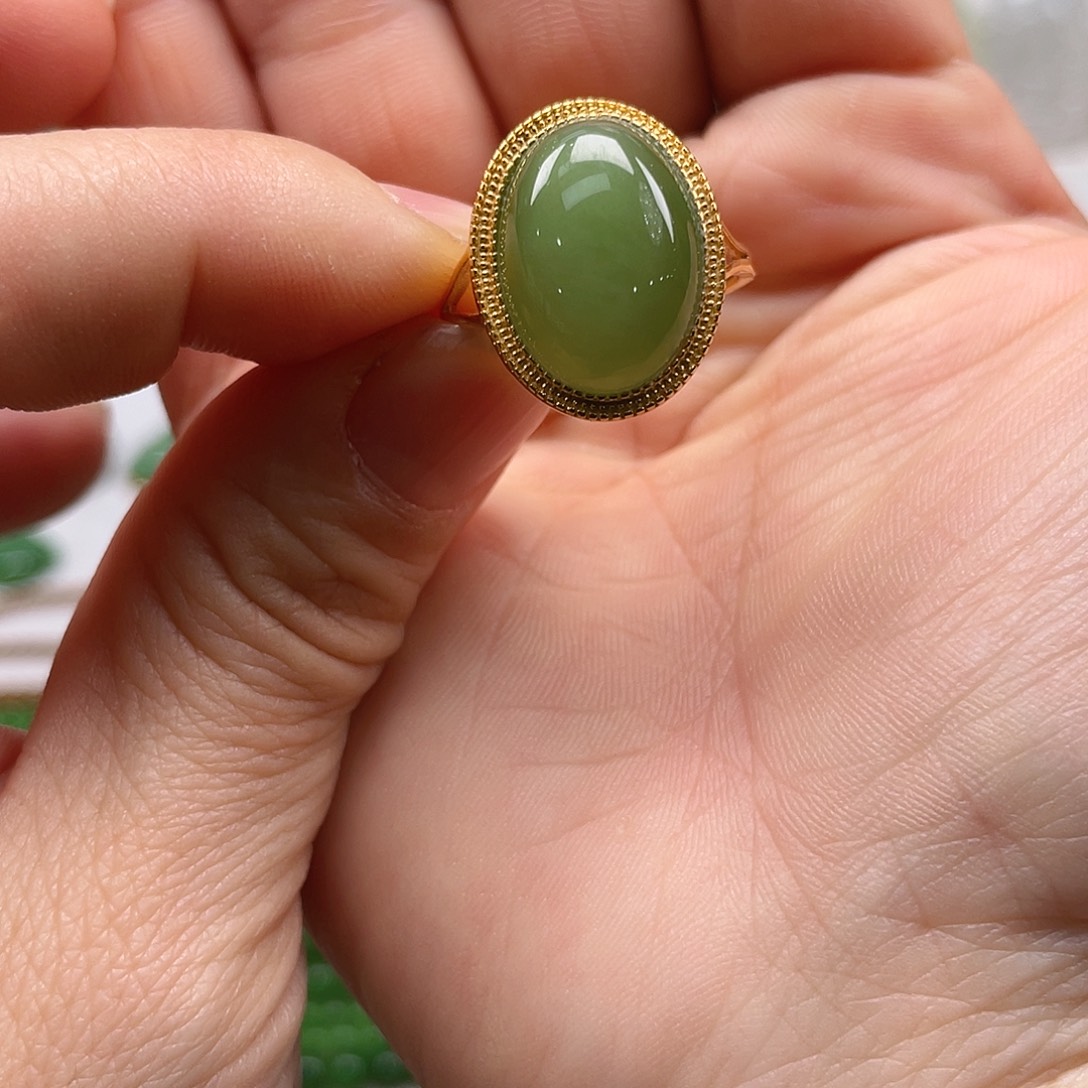 银S925镶嵌戒指和田玉（碧玉）