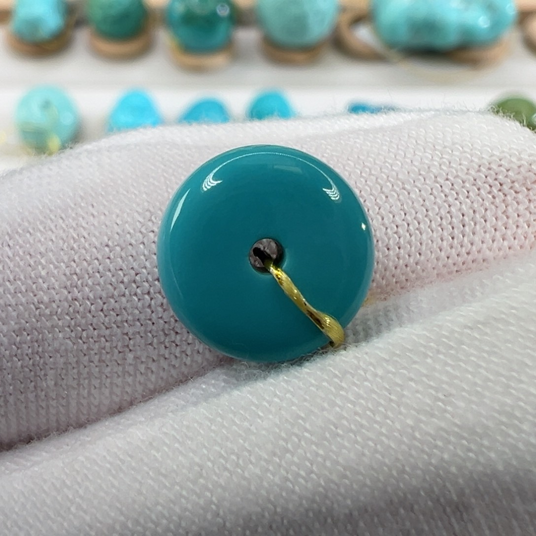 绿松石未镶嵌配饰