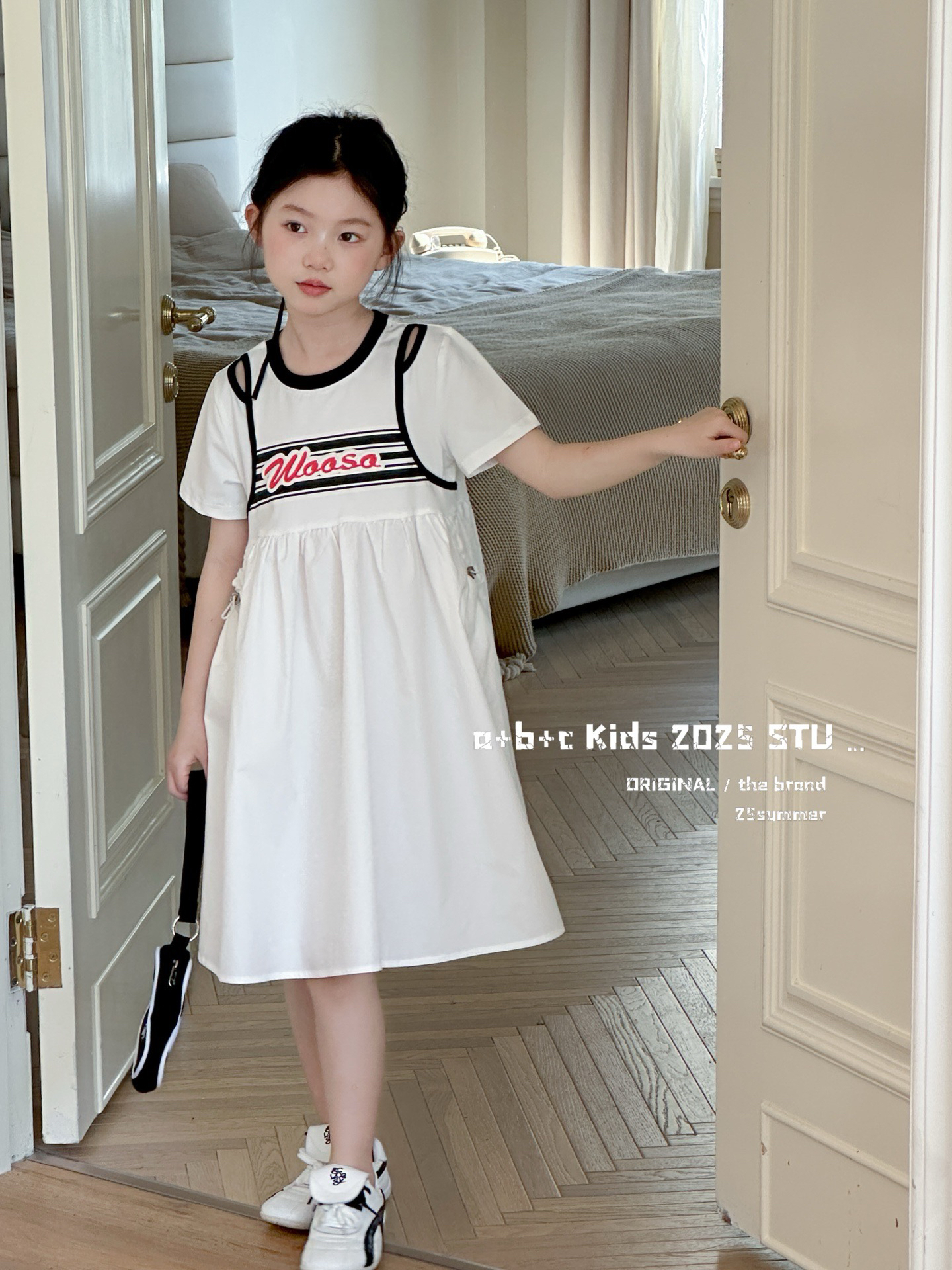 女童拼接镂空连衣裙夏季短袖宽松A字裙装