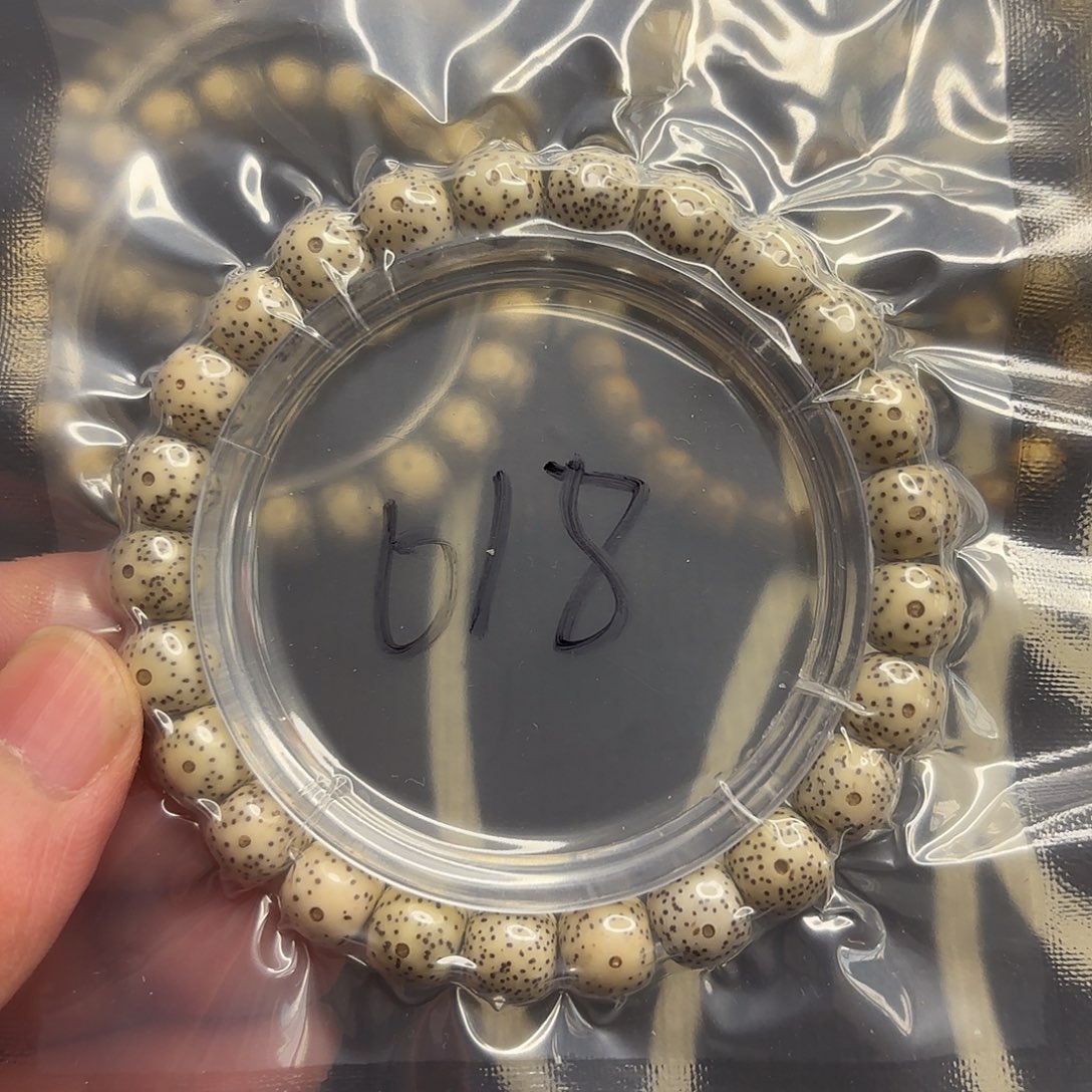 手串星月菩提骨瓷白018