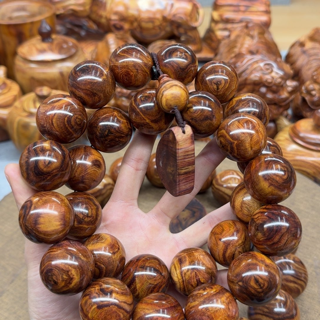 大***菜黄花梨/降香黄檀6775334