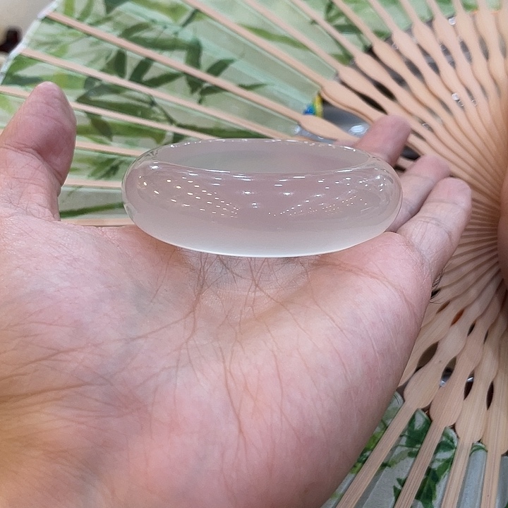 玛瑙/玉髓手镯未镶嵌俏*妞