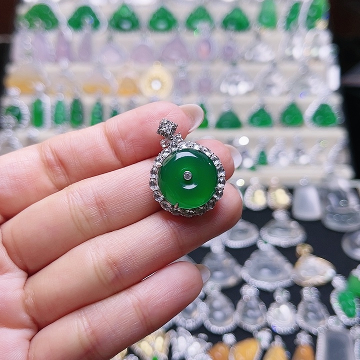 玛瑙/玉髓颈饰银S925镶嵌