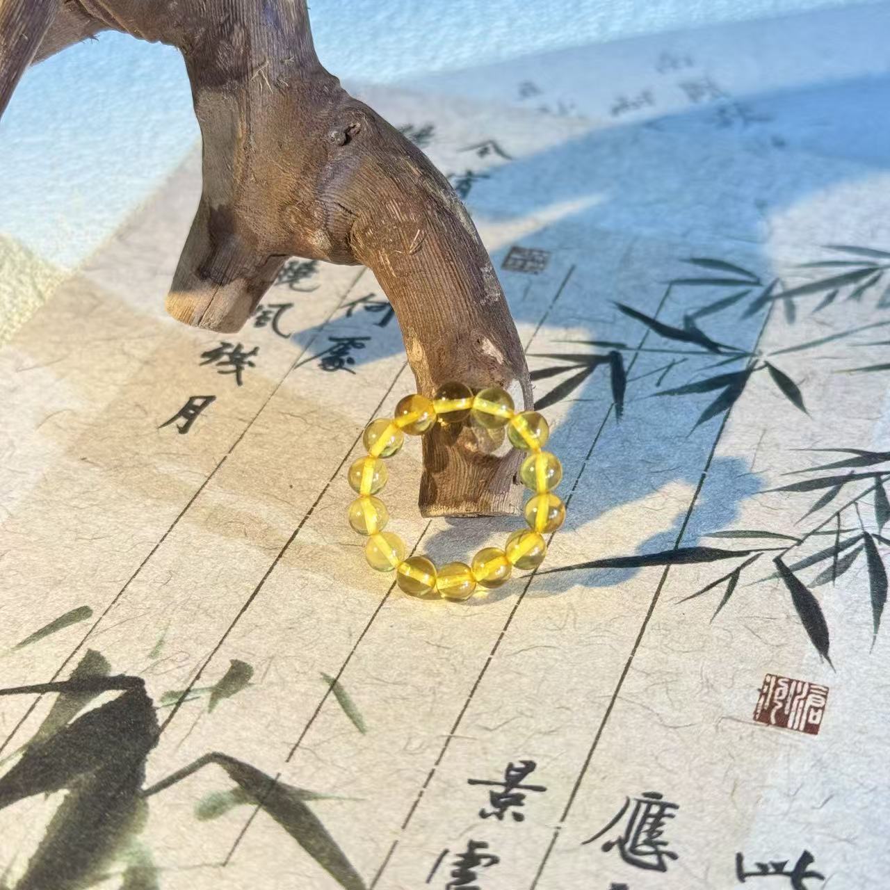 琥珀蜜蜡素圈戒指