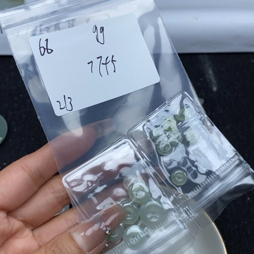 【闪购商品】翡翠颈饰未镶嵌g***g不