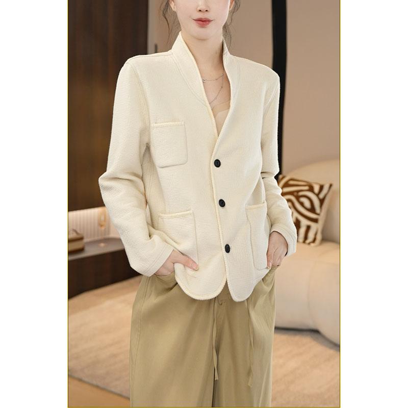 2025秋季遮肉显瘦纯色时尚洋气上衣新款优雅气质高级老钱风短外套