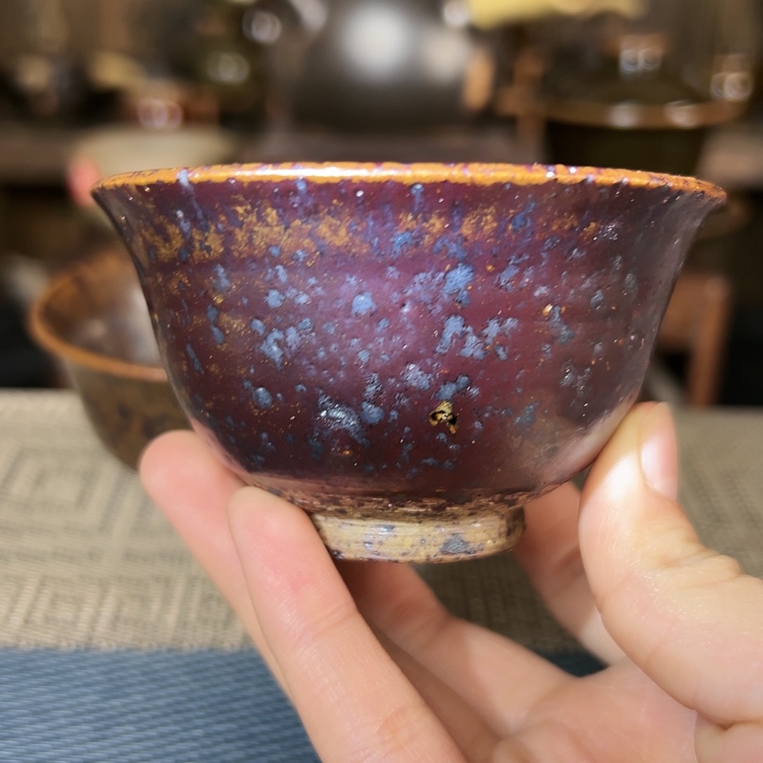 纯手工制作的紫金色