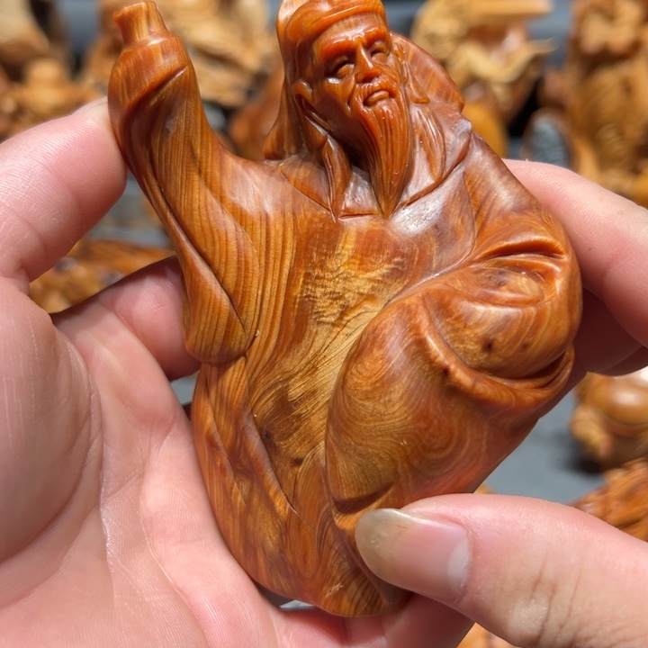柏木（崖柏）点点关注