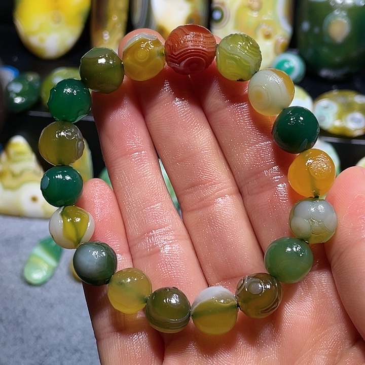 玛瑙/玉髓未镶嵌珠宝奇石