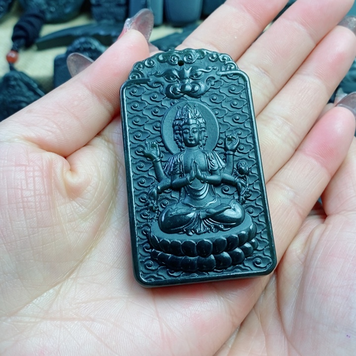 和田玉（青玉）颈饰未镶嵌专****墙双面雕刻