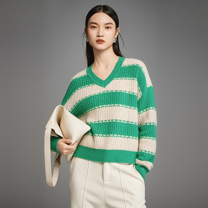 【粉丝专享】MOFAN摩凡冬新款绿条纹毛针织衫MAZ383294