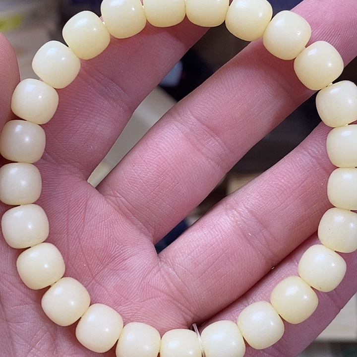 l***y大叶紫檀（黑酸枝木类）