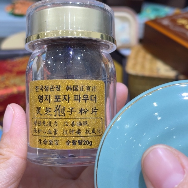 紫砂盖碗我们的目标是成为一个优秀