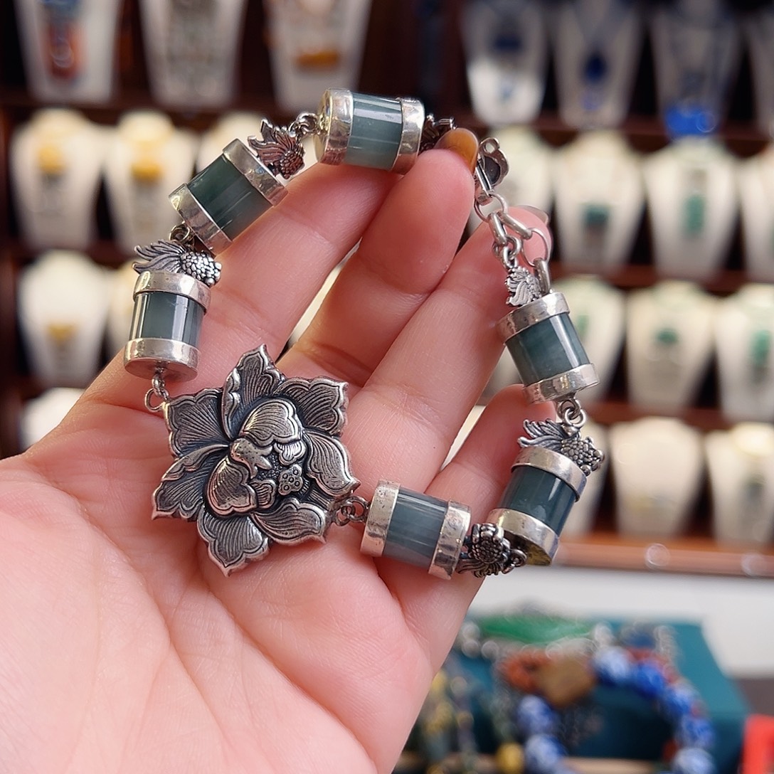 翡翠银S925镶嵌手链国风