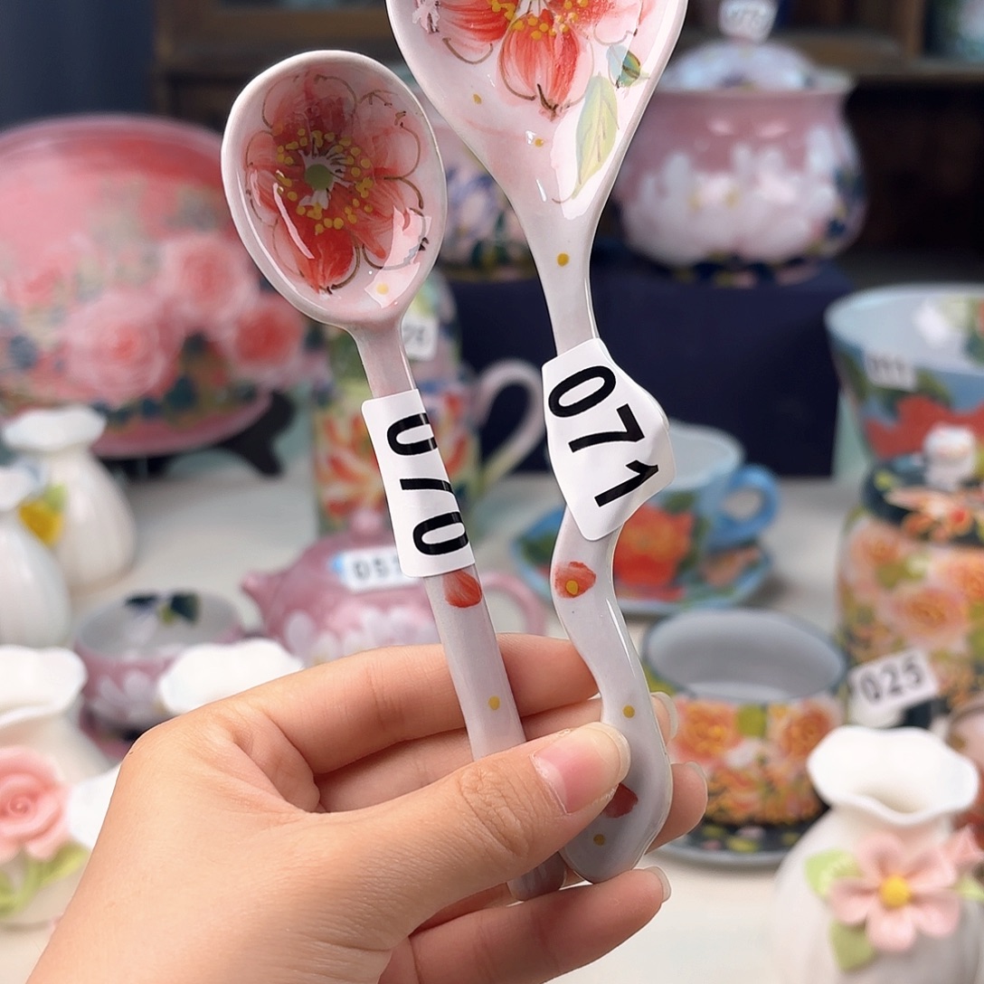 朱***茜景德镇手绘高温釉下彩陶瓷茶具