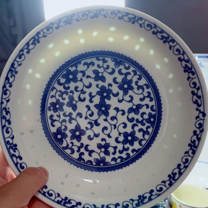 青花玲珑8寸窝盘紫荆花