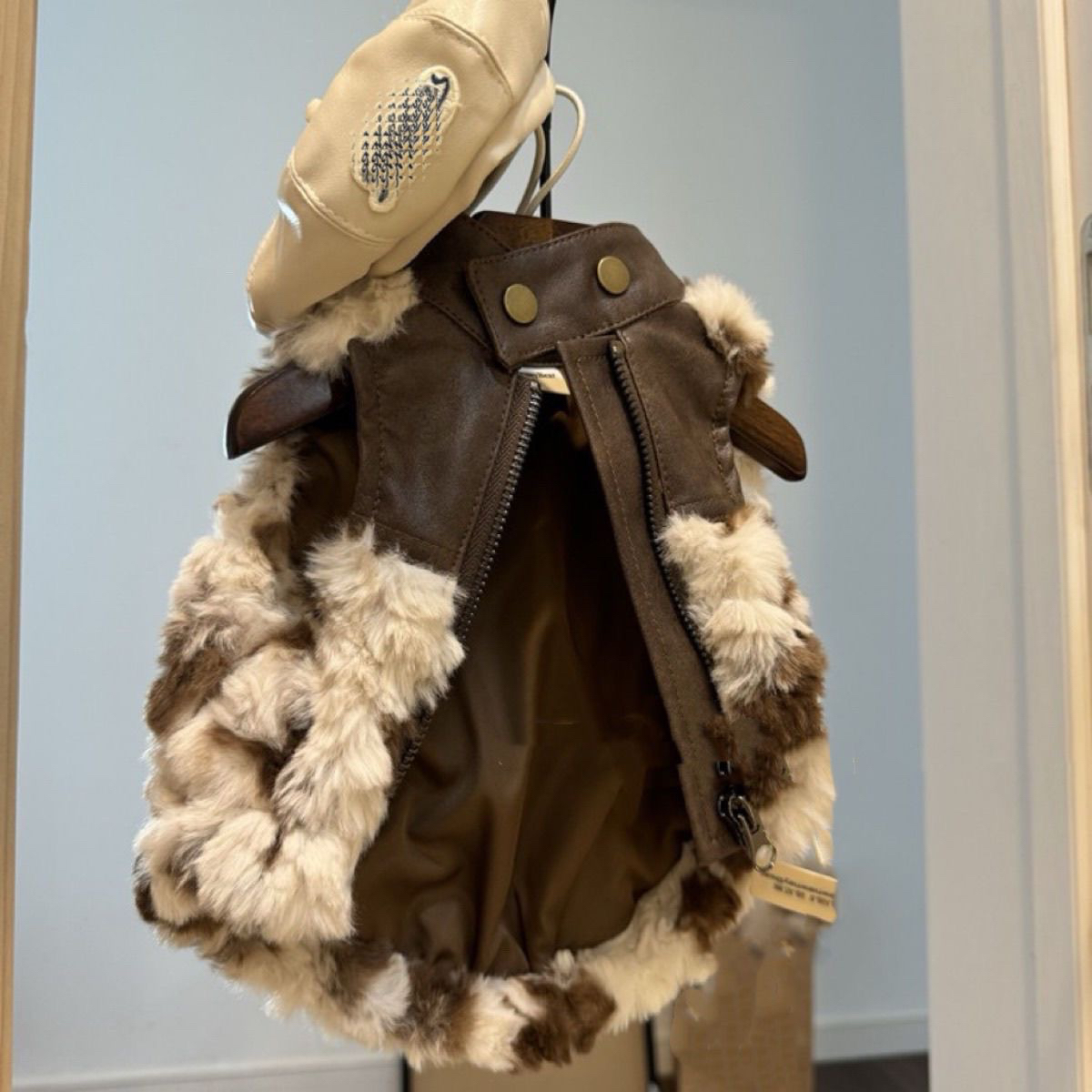 宠物秋冬仿皮草马甲狗狗衣服冬装加厚保暖背心雪纳瑞马尔济斯衣服