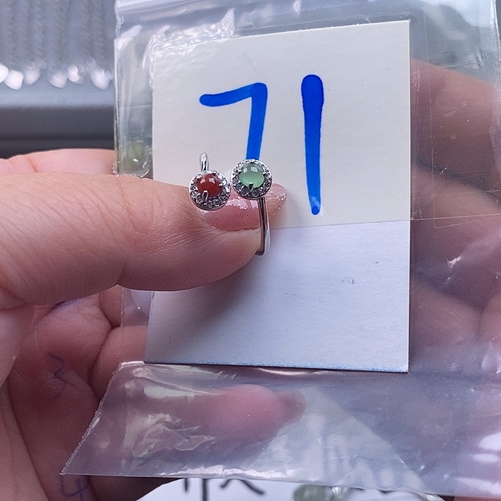 未镶嵌戒指翡翠缅甸