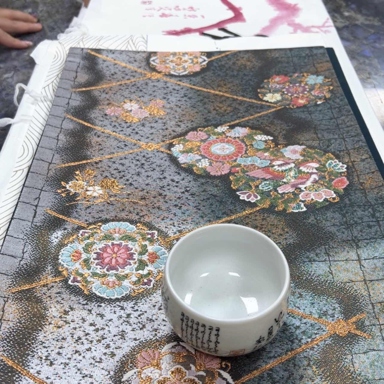 【闪购商品】L****7陶瓷马克杯带盖勺