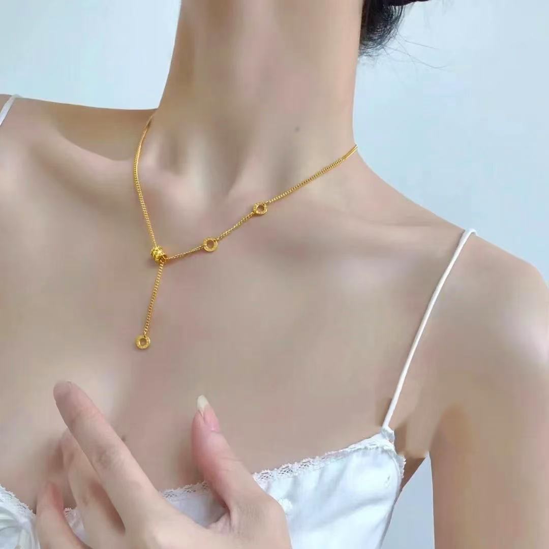 吊坠足银 经典小蛮腰项链