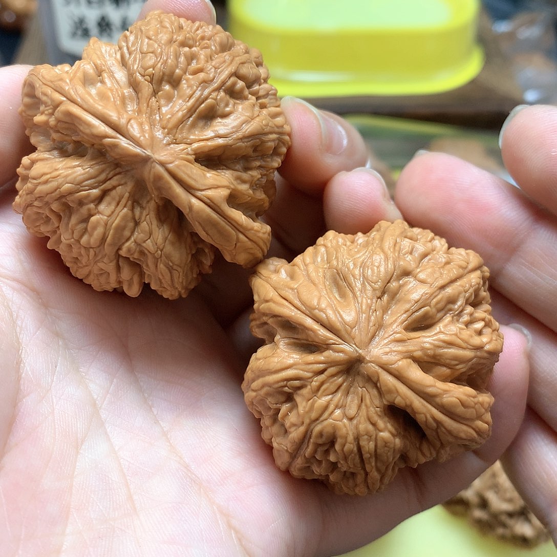 文玩核桃把件45粗筋