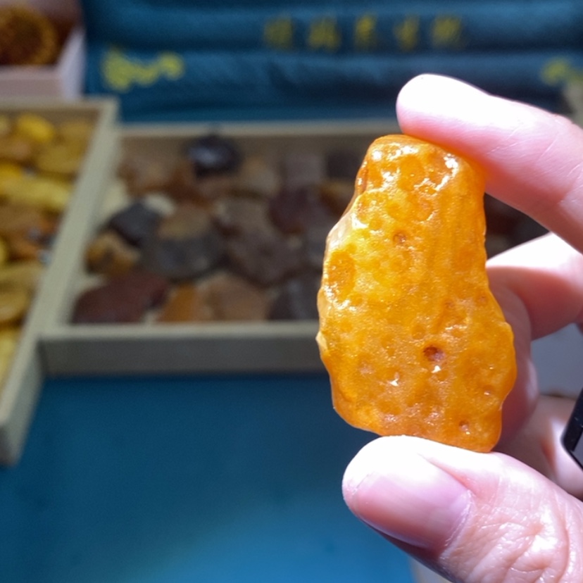【闪购商品】琥珀珠宝奇石未镶嵌