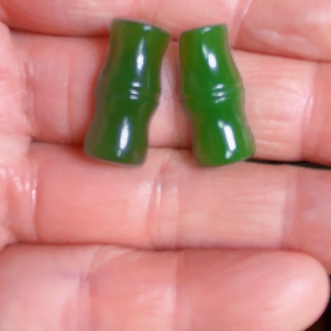 和田玉（碧玉）吊坠未镶嵌2****9一图2个