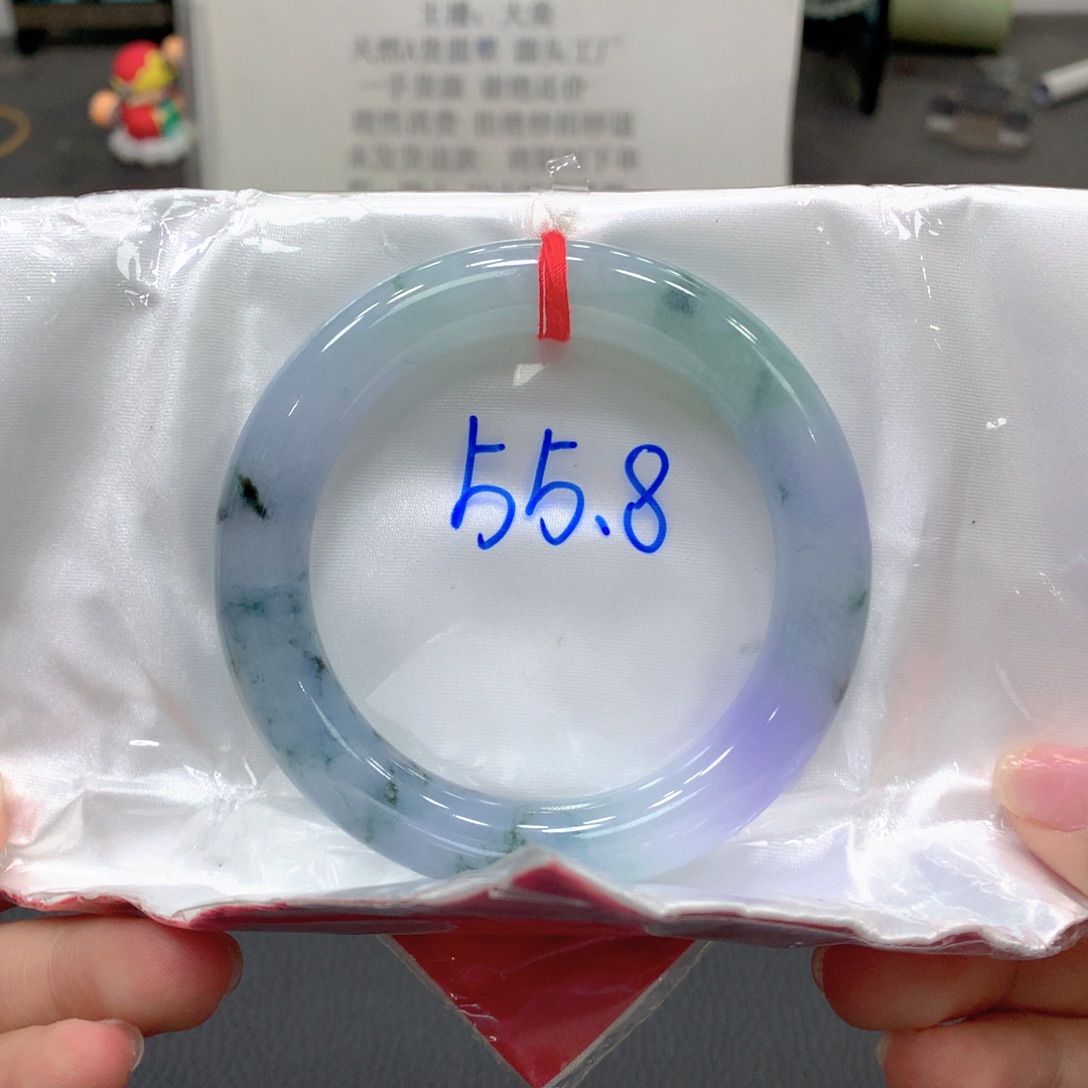 翡翠未镶嵌手镯55圆