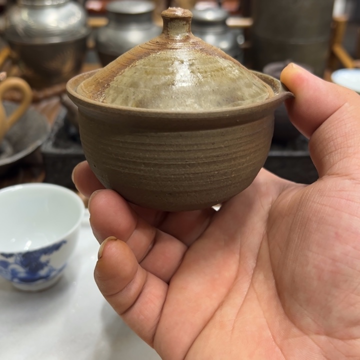 茶杯里的水是我的最