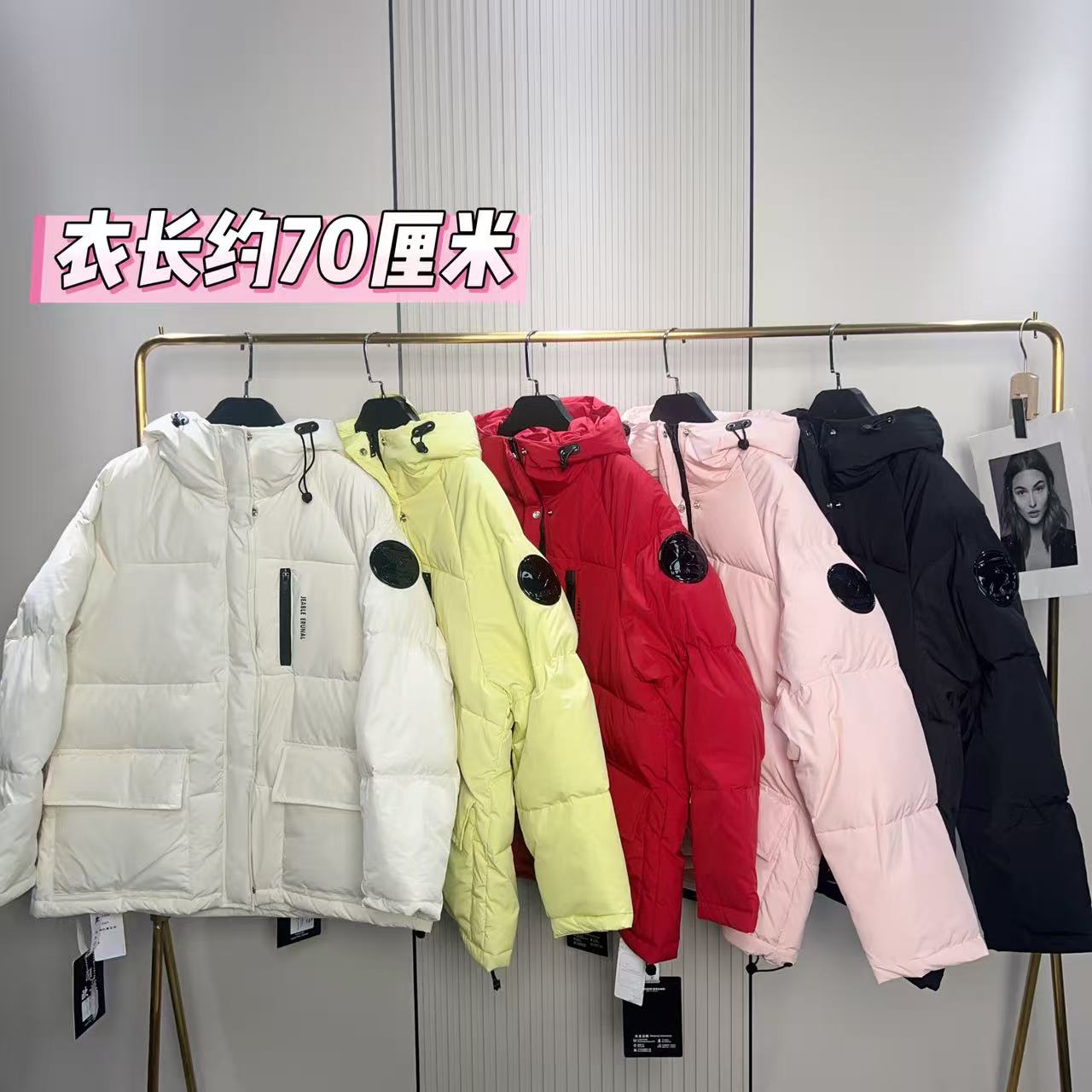 3323袖圆标竖拉链方兜连帽厚外套