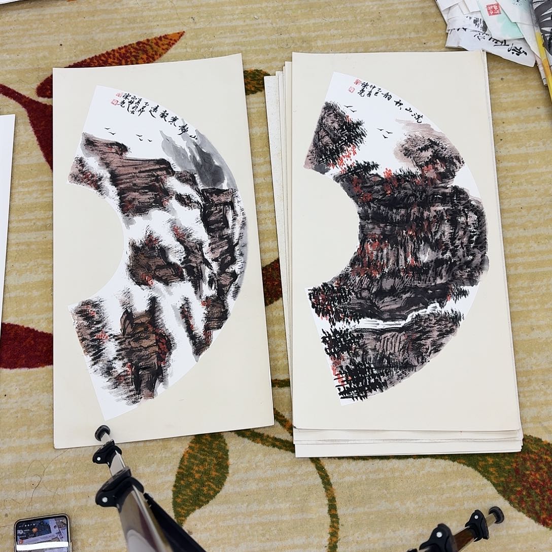 国画66.33手绘作品卡纸两张陈老师