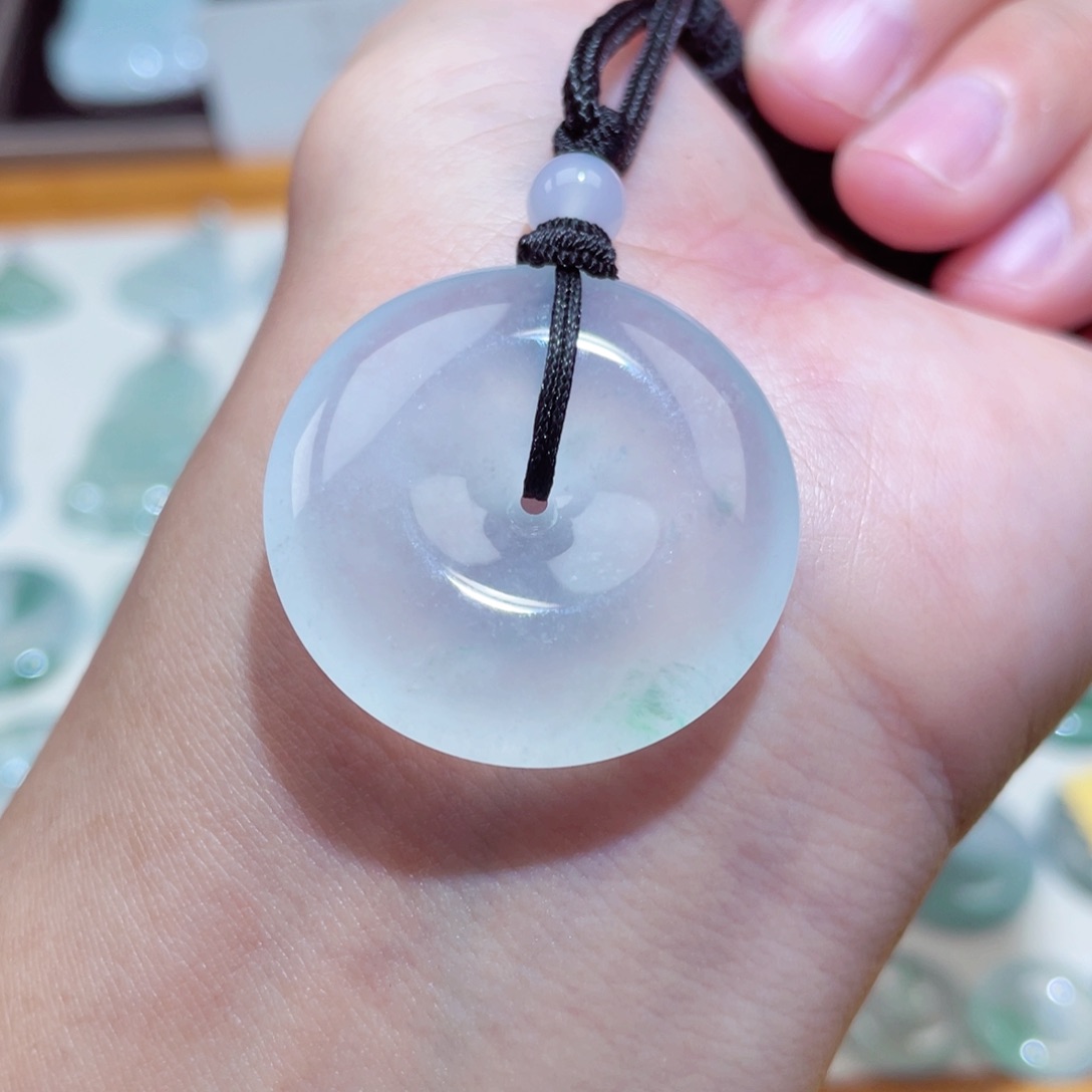 颈饰未镶嵌翡翠扣子