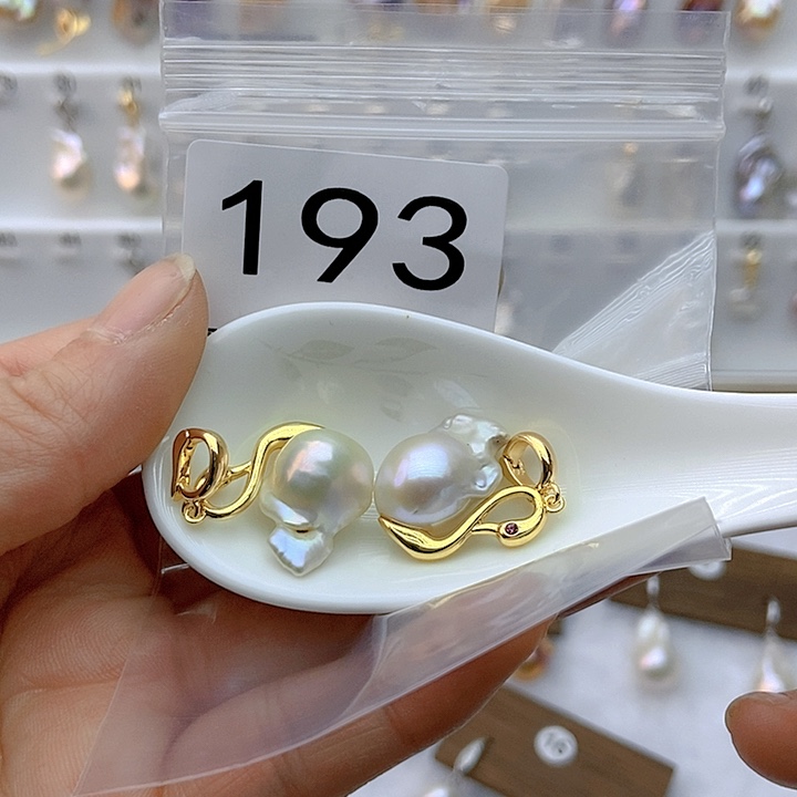 淡水珍珠颈饰银S925镶嵌