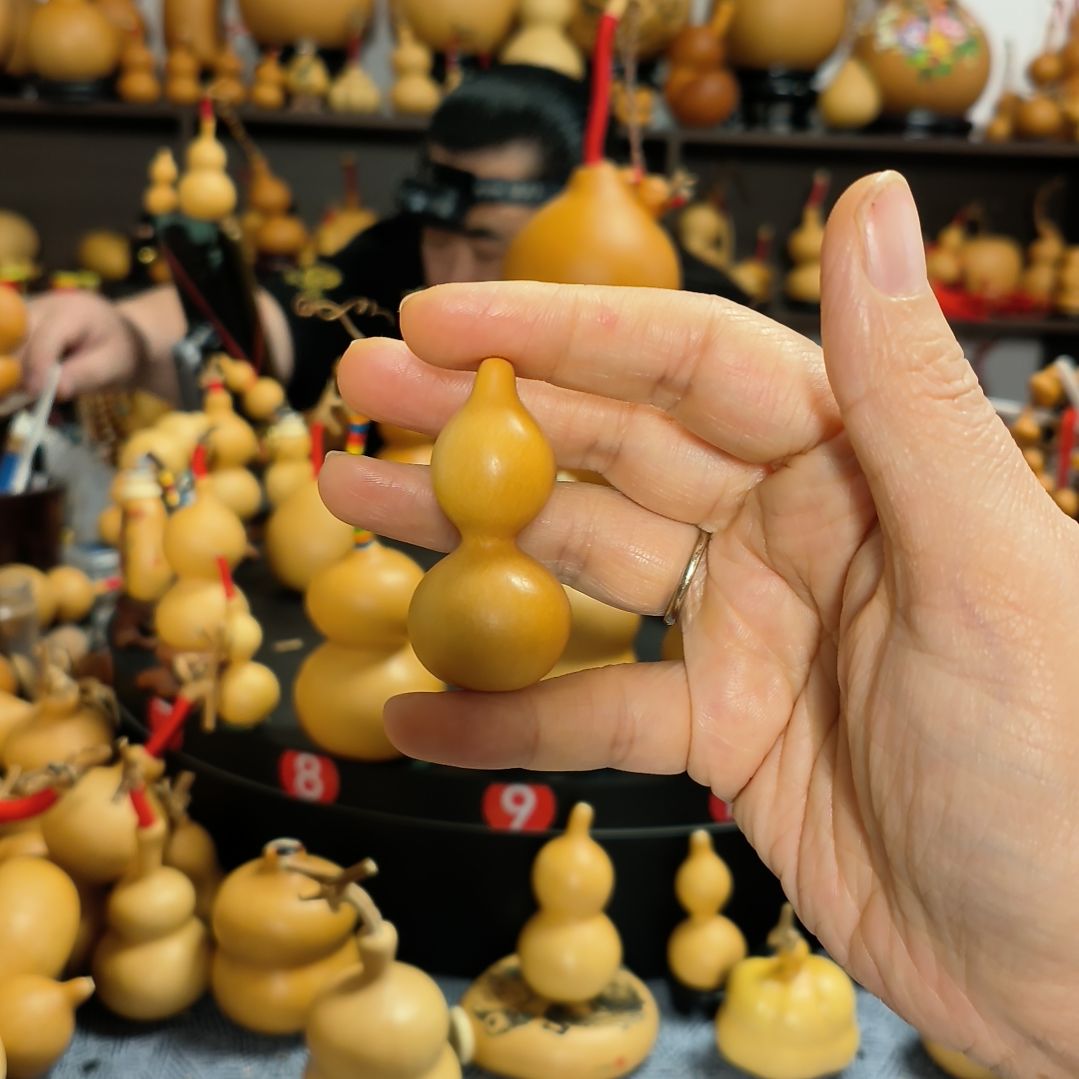 晴***️葫芦福禄双全手把件