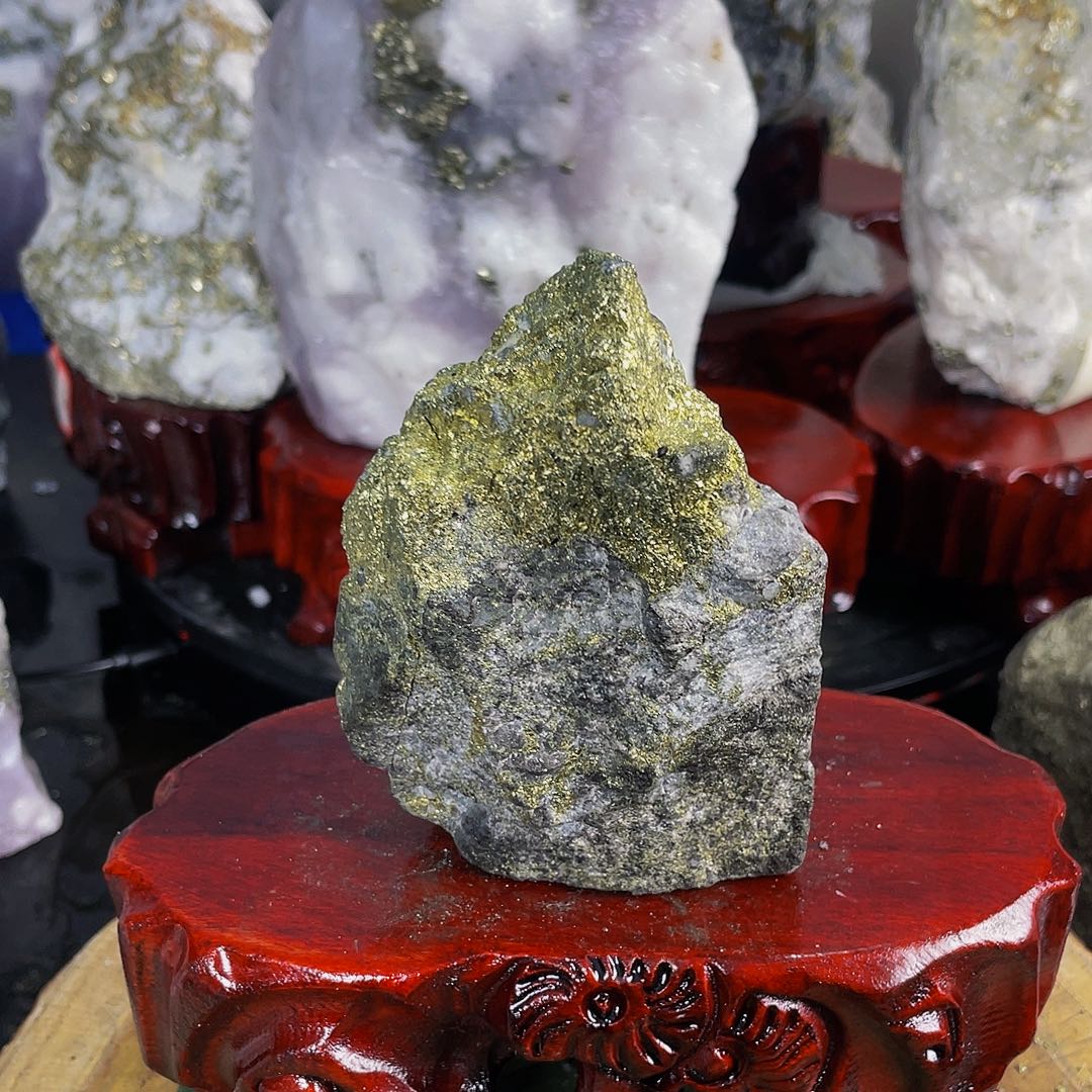 石材天然金矿石手把件