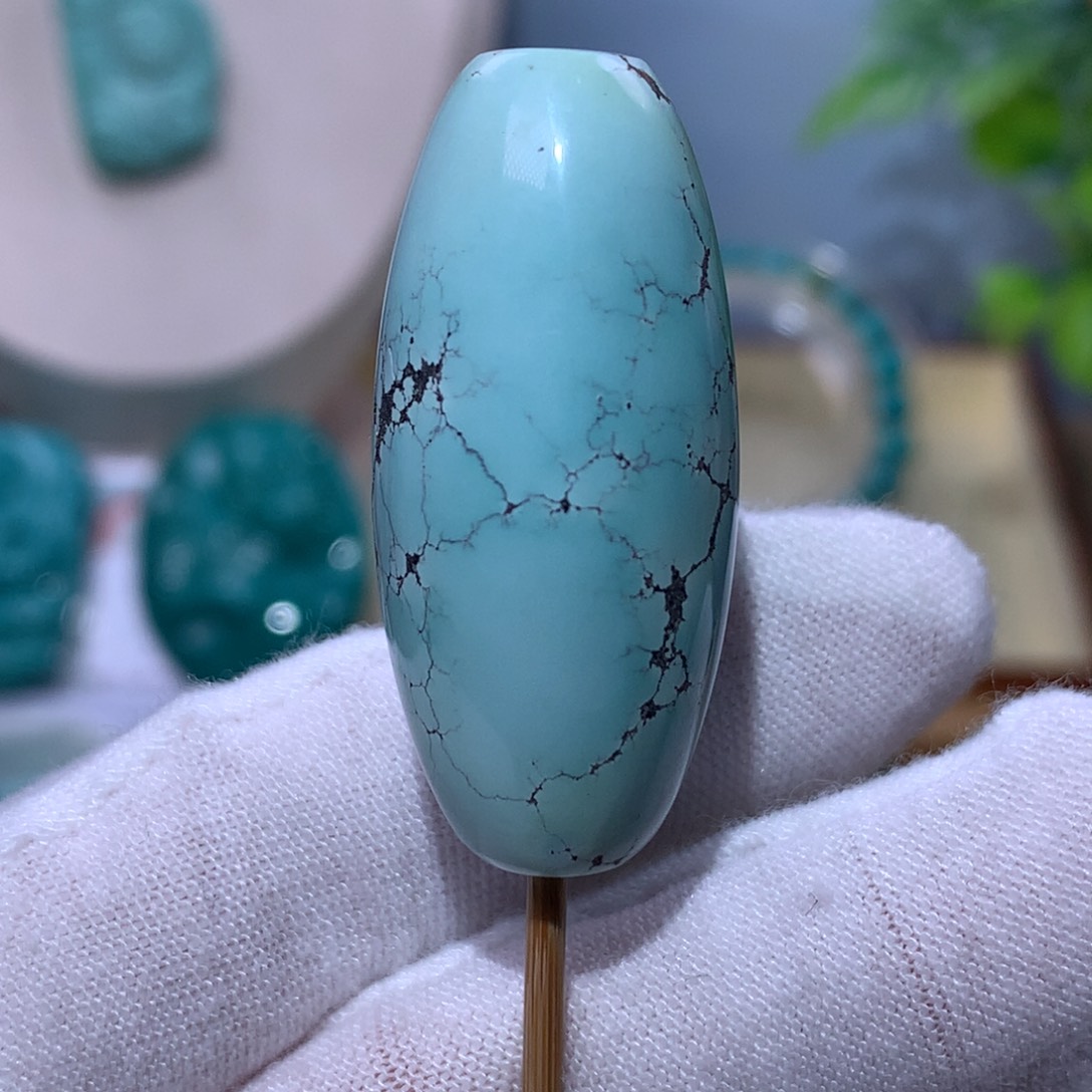 绿松石未镶嵌珠宝奇石18