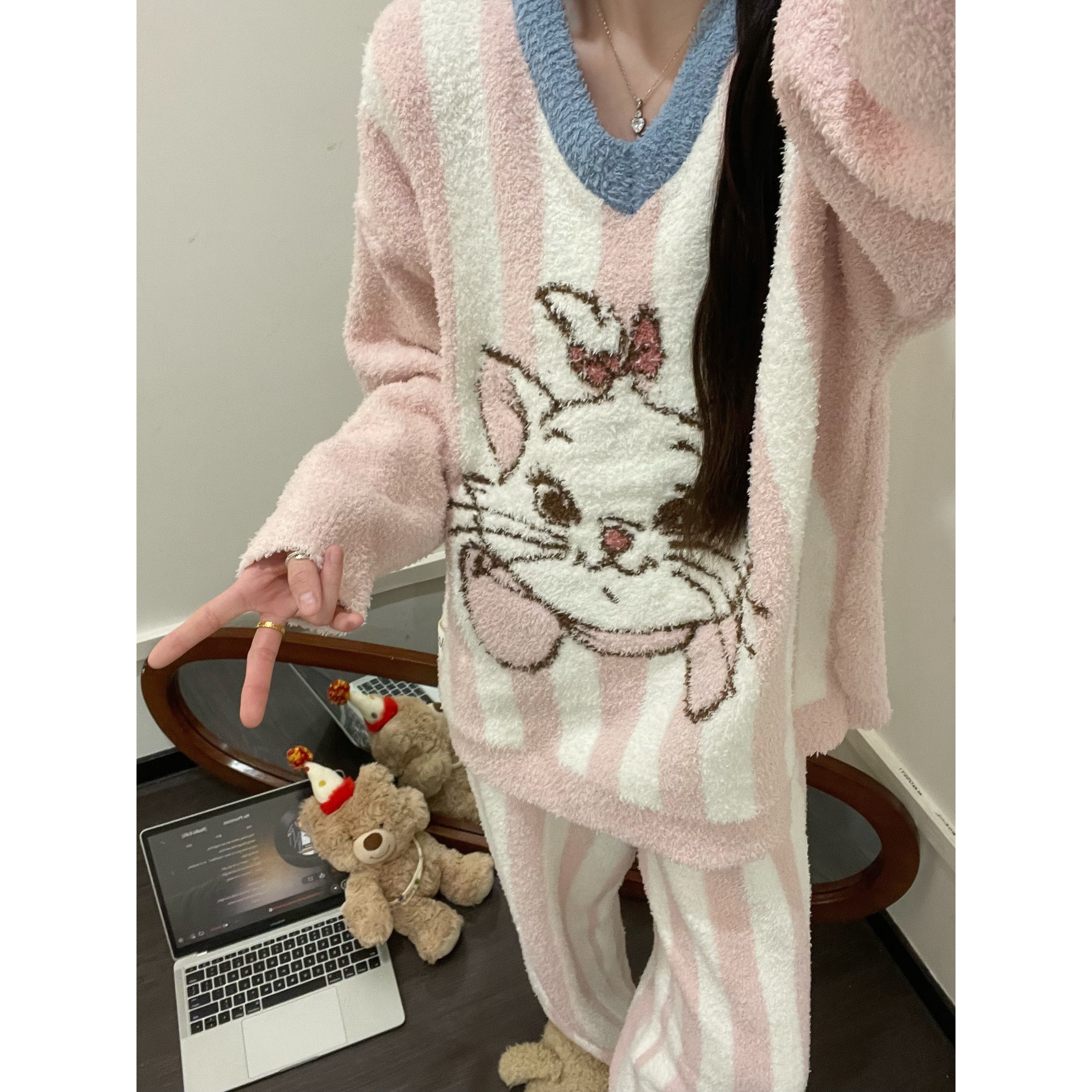 可爱软萌卡通猫咪半边绒睡衣女秋冬季新款加绒加厚保暖家居服套装